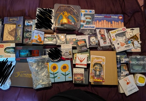 Car boot sale - car, lot